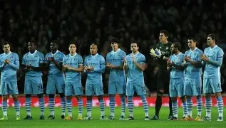 关于曼城稳坐老虎椅，表现得心急如焚的信息