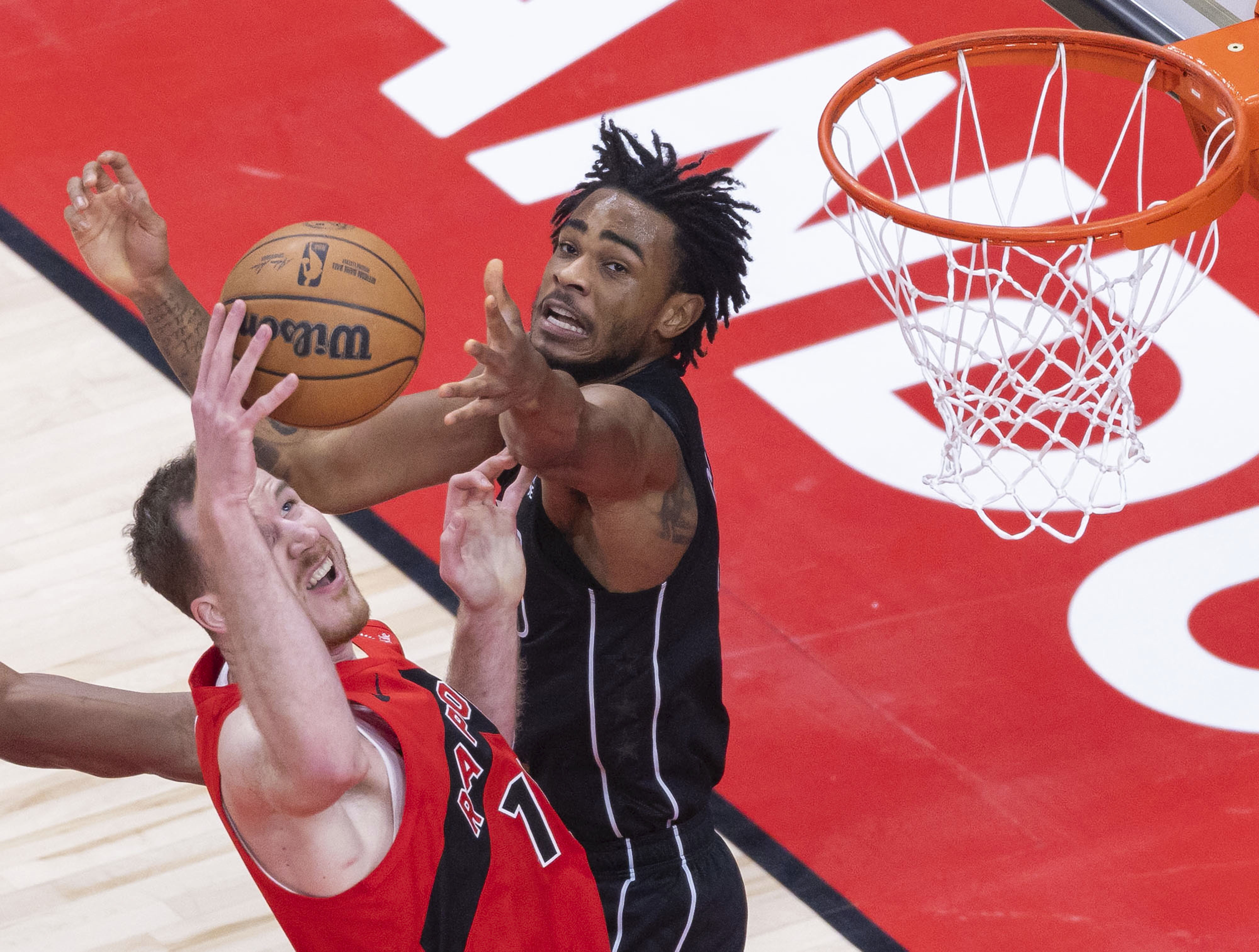 篮网战胜猛龙，东部半决赛再下一城