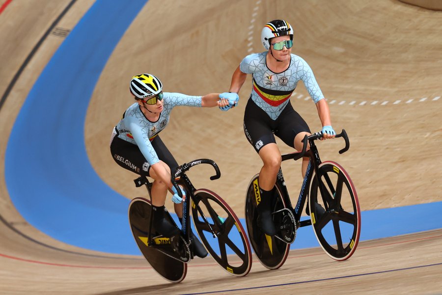 法国公路自行车队表现亮眼,多人斩获奖牌的简单介绍 法国公路自行车队表现亮眼,多人斩获奖牌的简单介绍