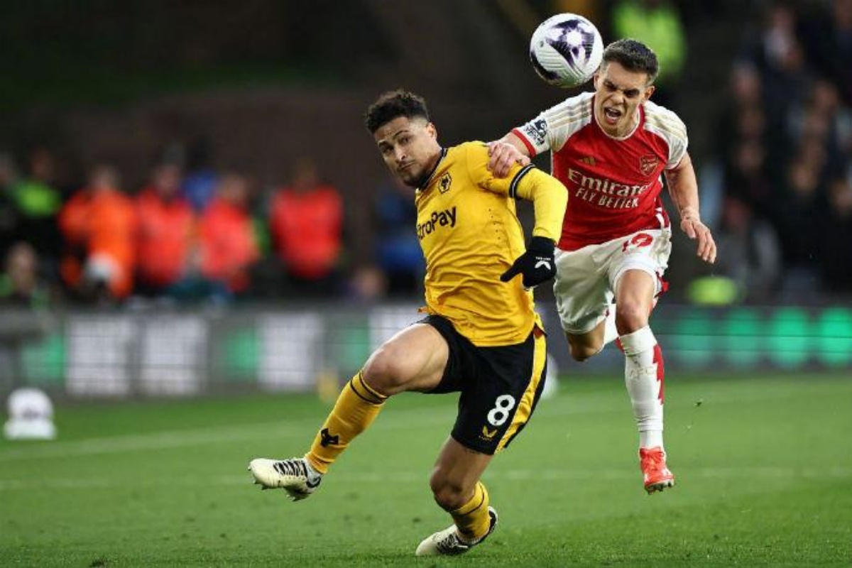 关于阿森纳再次遭遇失利,欧冠资格前景黯淡的信息 关于阿森纳再次遭遇失利,欧冠资格前景黯淡的信息