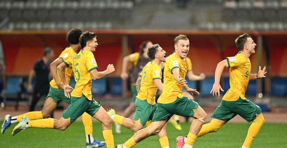 关于亚洲足球赛事上的一场惊喜大战的信息 关于亚洲足球赛事上的一场惊喜大战的信息