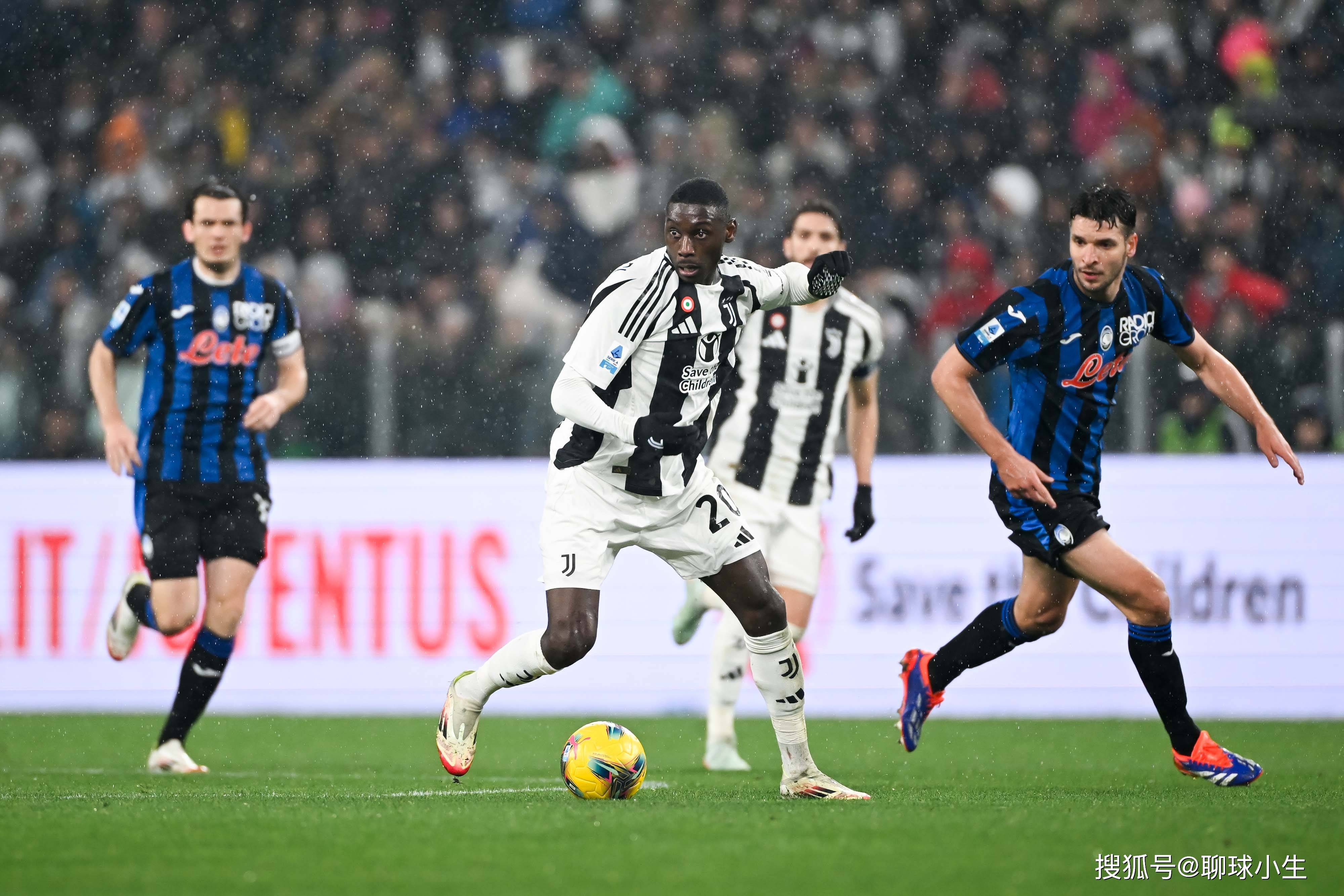 包含佛罗伦萨大失意,遭遇尤文图斯重创的词条 包含佛罗伦萨大失意,遭遇尤文图斯重创的词条