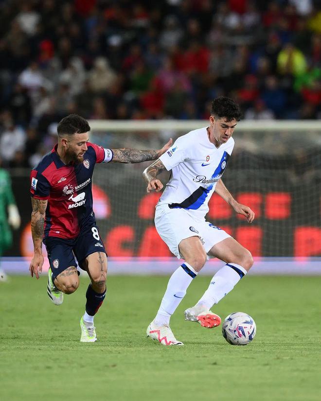 包含卡利亚里客场击败尤文图斯,造成意外的词条 包含卡利亚里客场击败尤文图斯,造成意外的词条