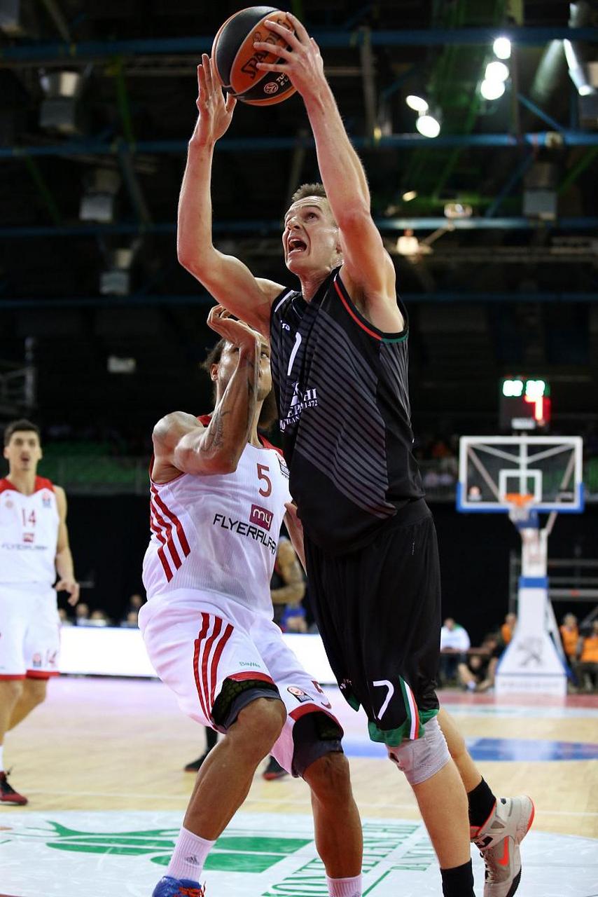 包含佛罗伦萨客场被桑普多利亚击败,遗憾失利的词条 包含佛罗伦萨客场被桑普多利亚击败,遗憾失利的词条